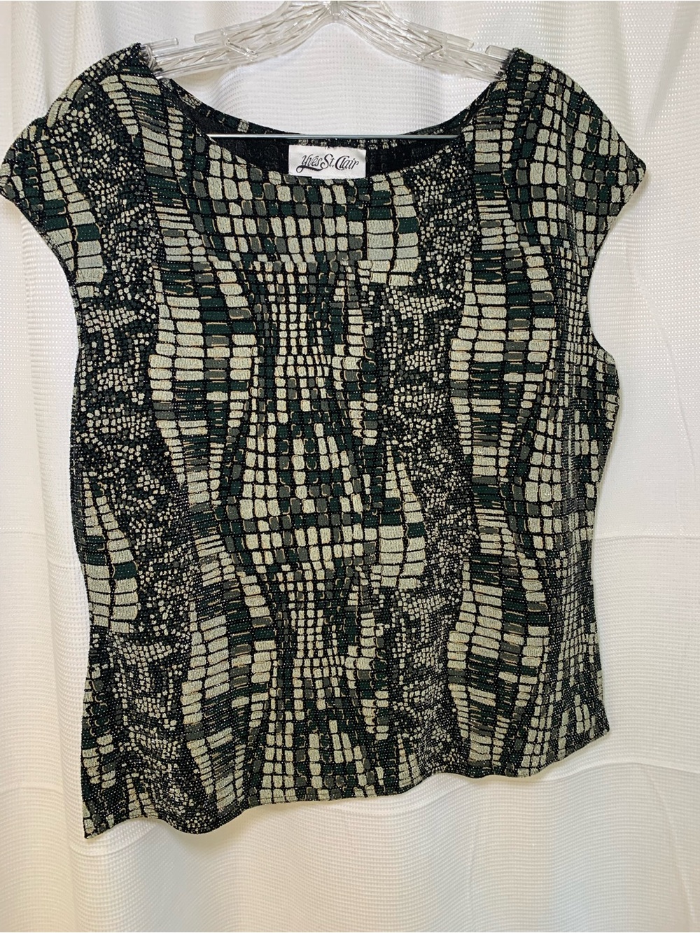 Yves St. Clair Black and Cream Geometric Cap-Sleeve Top